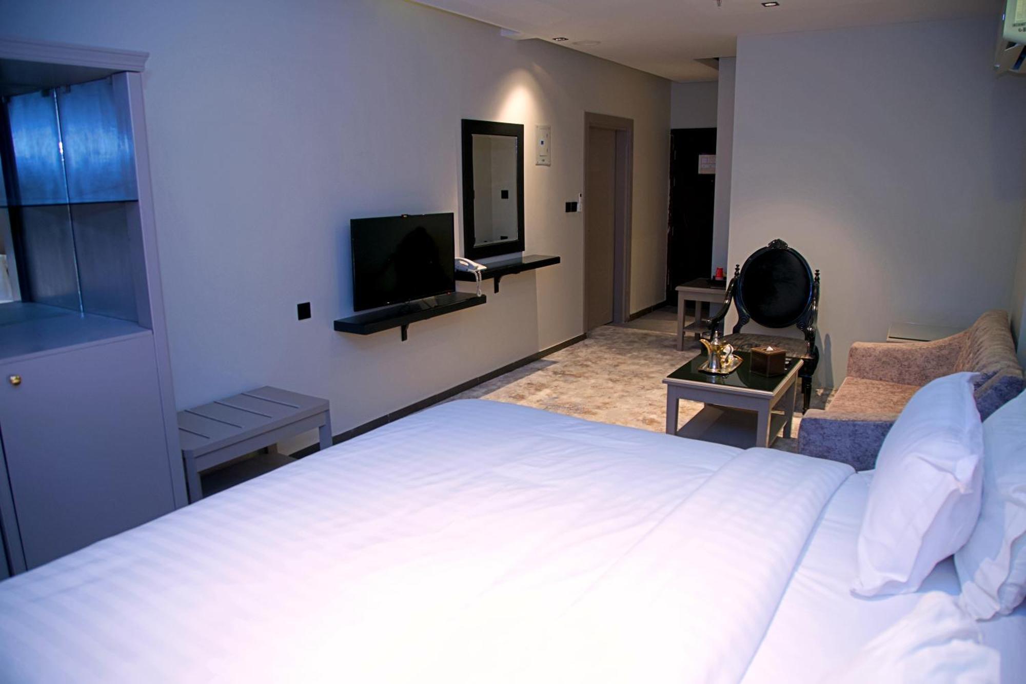 Sharz Hotel Buraydah Exterior foto